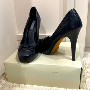 BCBG gorgeous black calf leather heels
